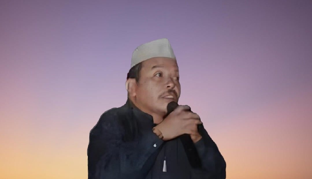 KH. Badrus Sholeh Syakur — Pengasuh dan Pendiri Pondok Pesantren An-Nidhomiyah
